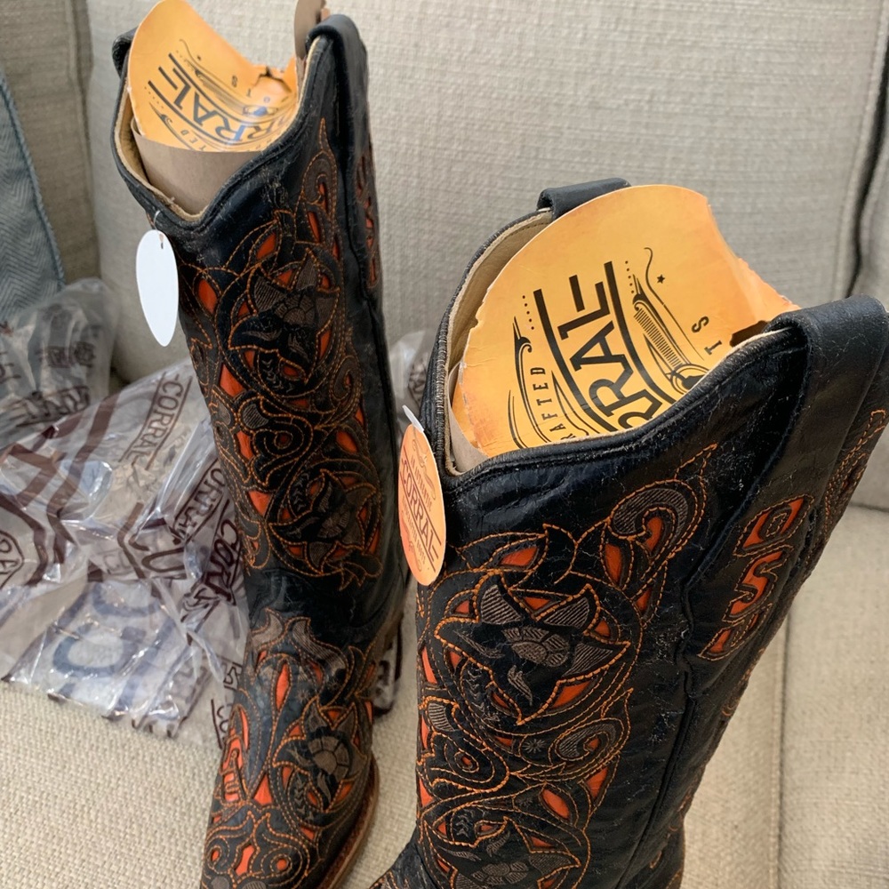 Women’s Ok State cowboy boots for sale.